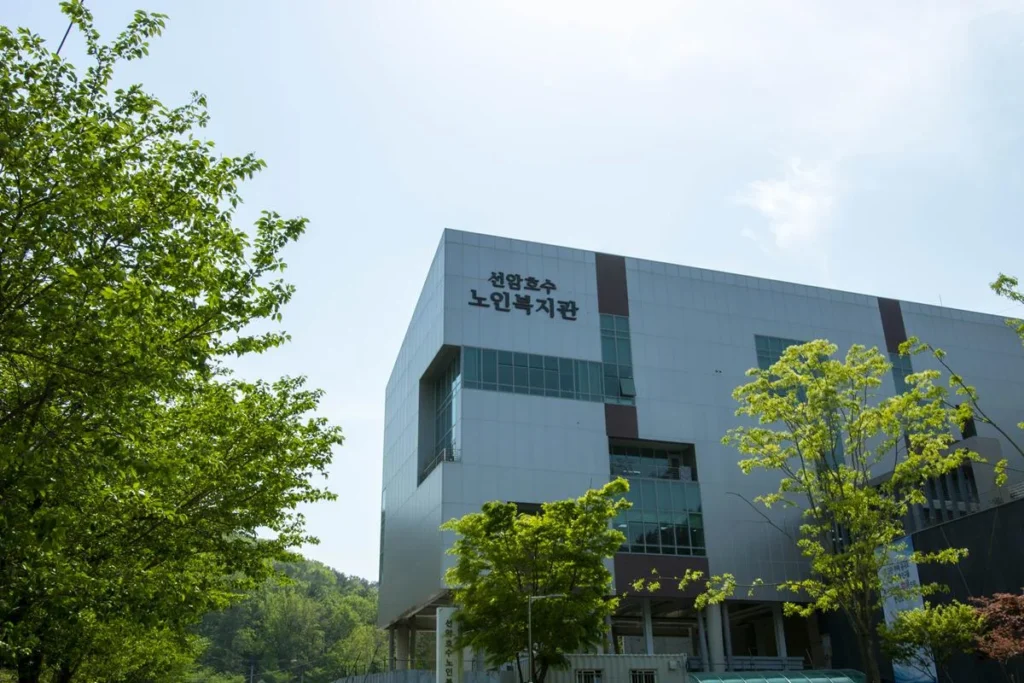 전신운동에 최고! 클라이밍 – 울산인공암벽센터 방문기