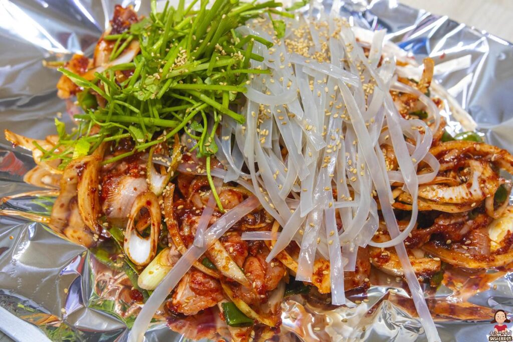울산 중구 중앙시장에서 즐길수 있는 곰장어 골목길 사진 11