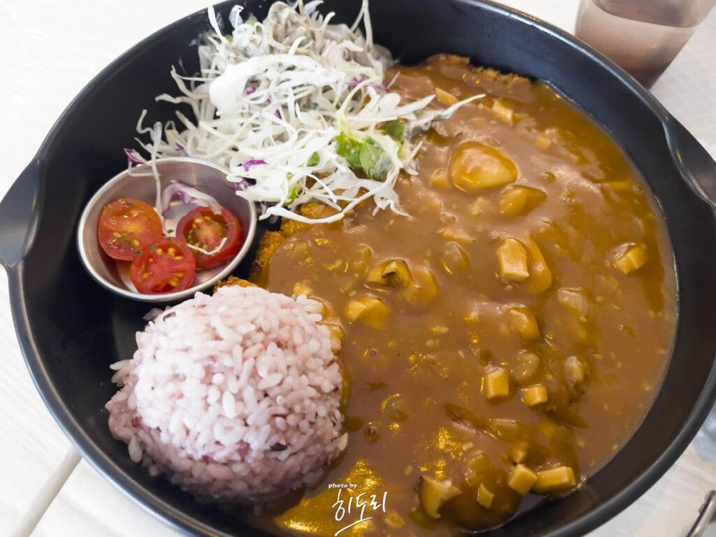 성안동 숨은 맛집! '소소한 행복' ft. 돈까스는 필수로 먹어봐야되는곳! 사진 17