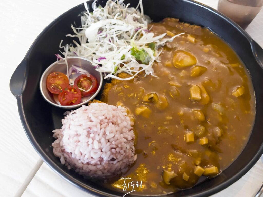 성안동 숨은 맛집! '소소한 행복' ft. 돈까스는 필수로 먹어봐야되는곳! 사진 18