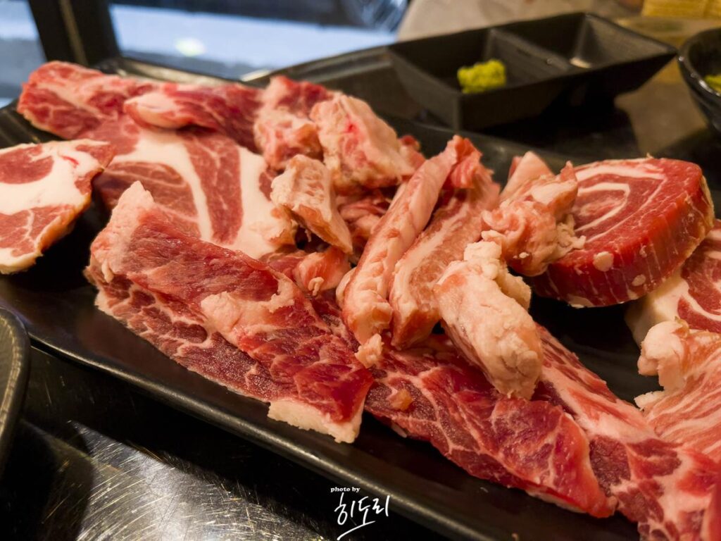 울산 맛있는 고깃집! '동치미' 고기한점 올리고 동치미 하나 올리고 냠냠~ 사진 10