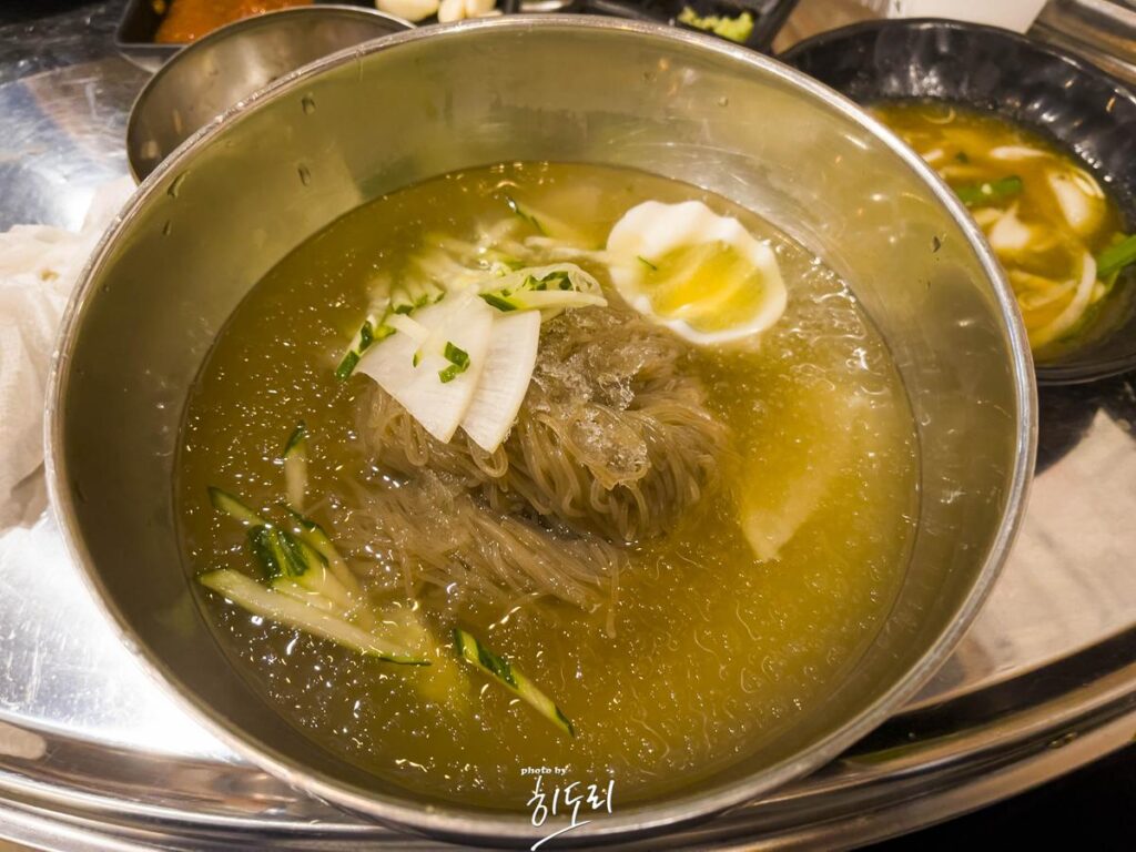 울산 맛있는 고깃집! '동치미' 고기한점 올리고 동치미 하나 올리고 냠냠~ 사진 14