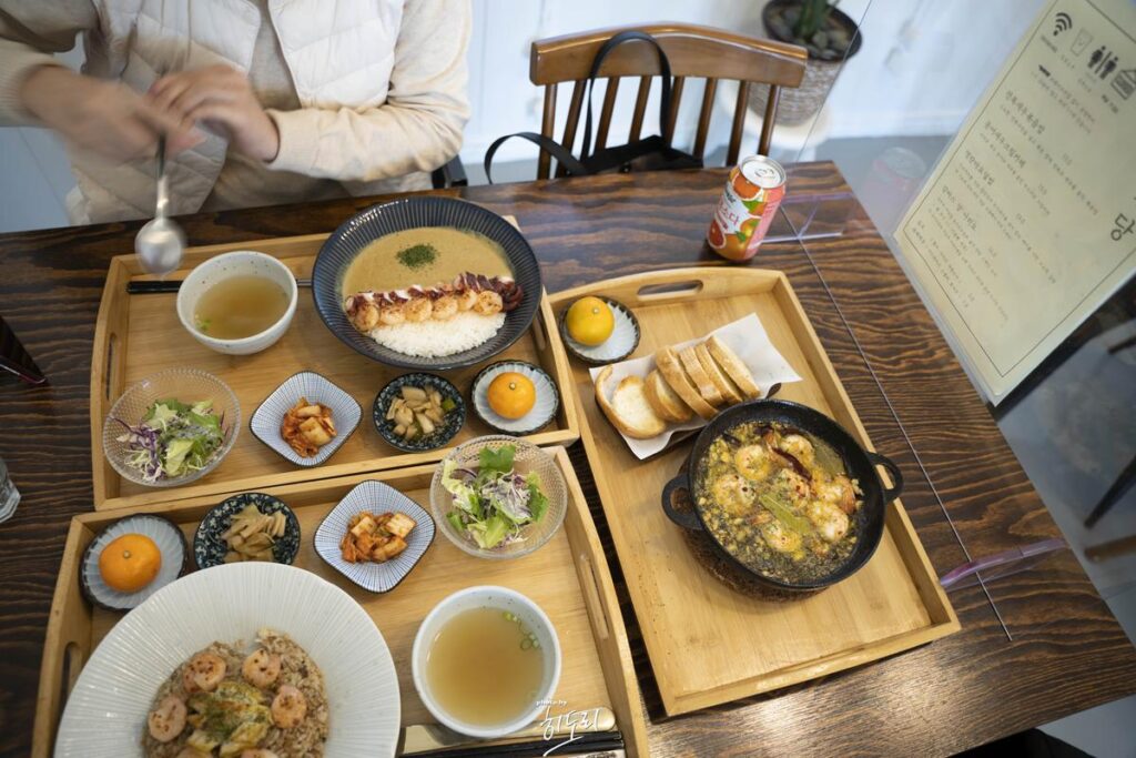 바다를 바라보며 먹을수 있는 부산 기장 일광 맛집! '미도식당' 사진 21