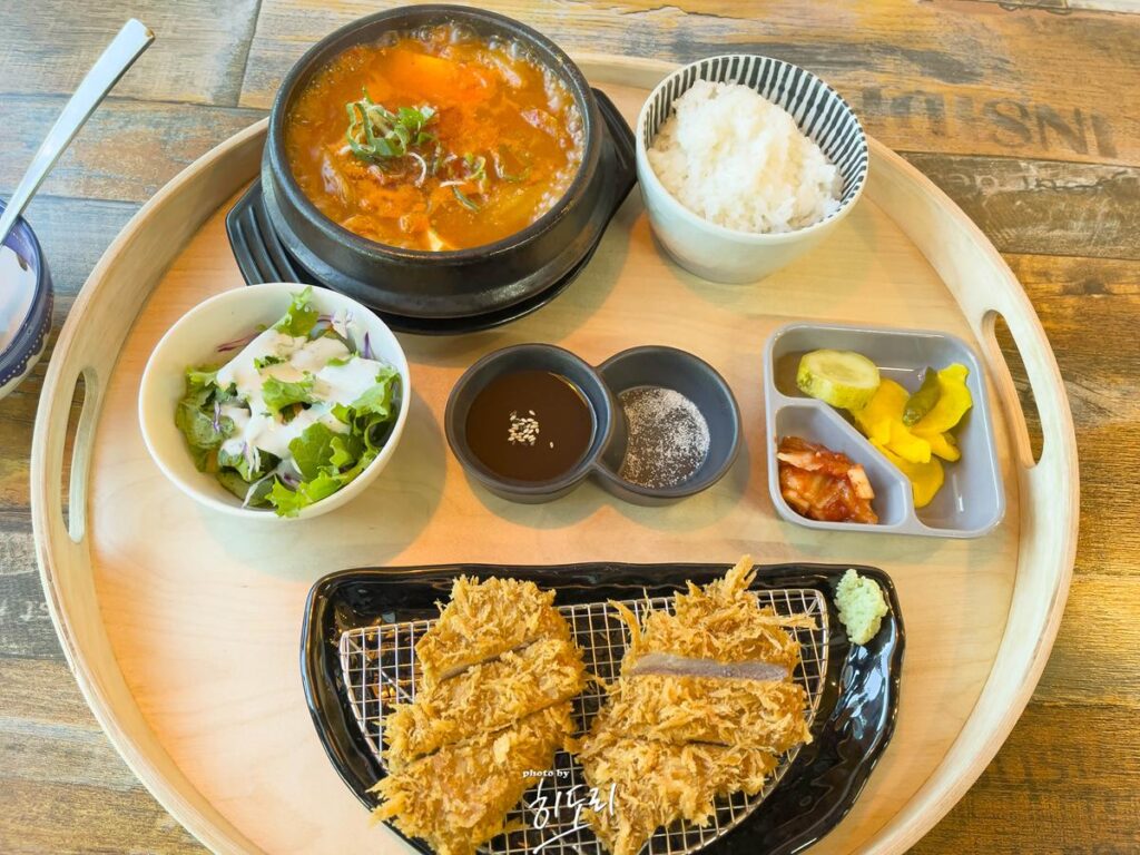 울산맛집 - 돈까스가 느끼하지 않고 정말 맛있는 송정 맛집 '더카츠' 사진 11