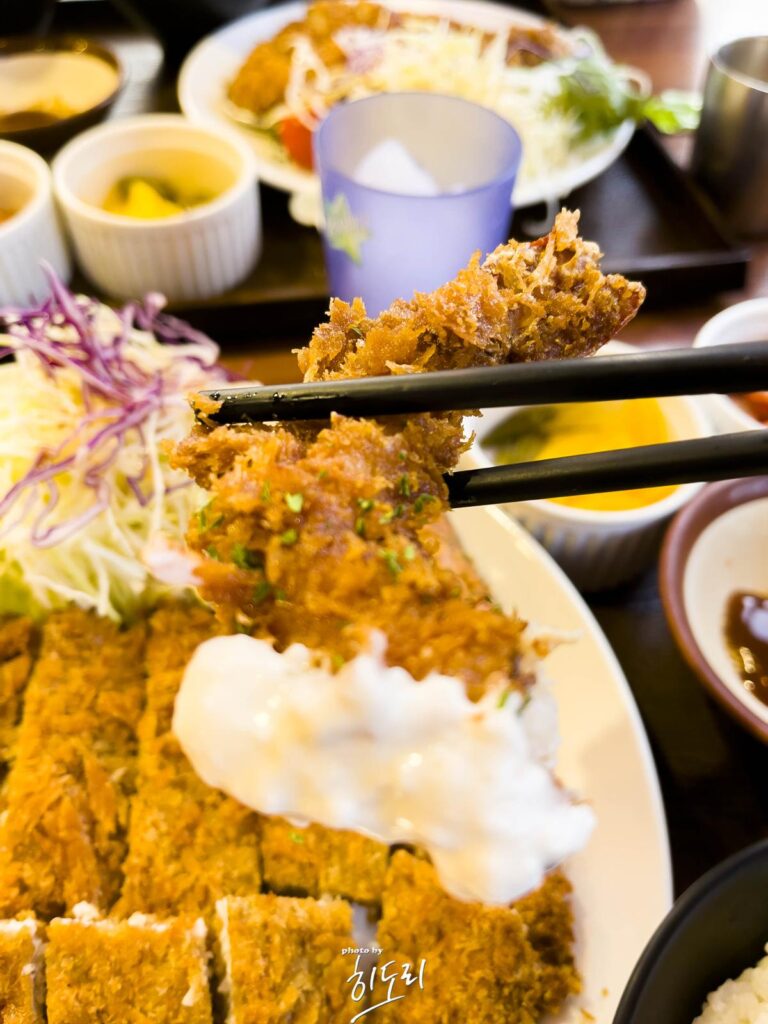 울산 성남동 맛집 - 돈까스 모밀 맛집 메차쿠차 (훨씬 넓은곳으로 이전했어요~) 사진 14