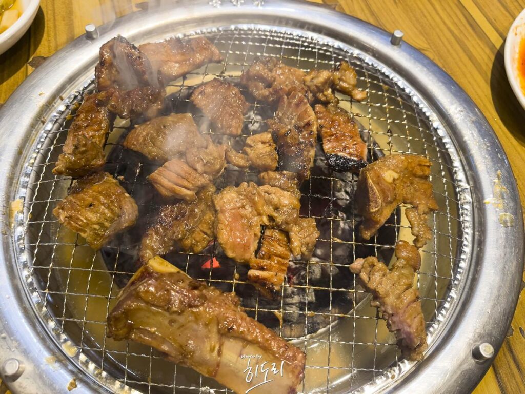 울산맛집 동구 '대왕암 등대갈비' 본점 ~ 고기도 맛있고 세팅도 빠르고! 사진 15