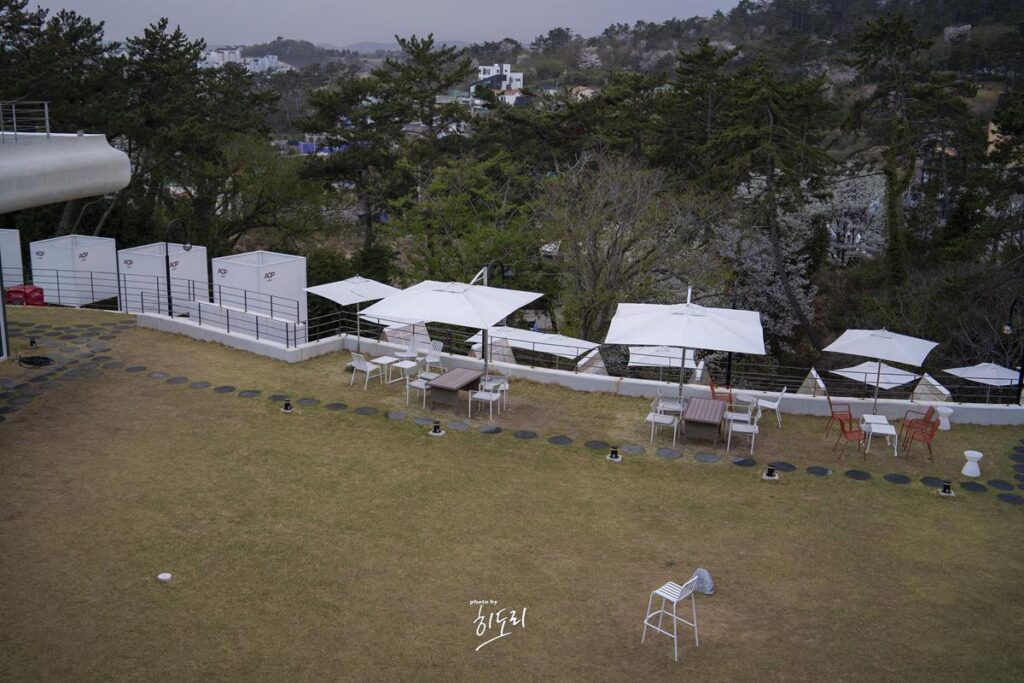 요즘 울산 핫플 나사리 해수욕장 대형카페 AOP카페 힐링명소 사진 30