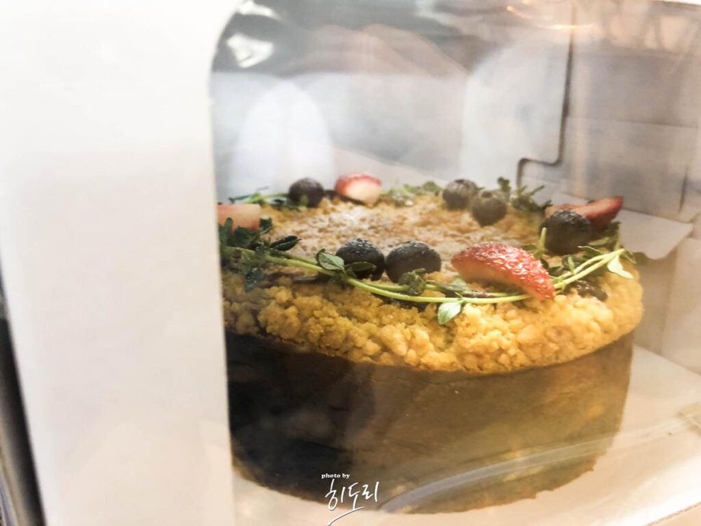 케이크 인생맛집! 울산 송정 디저트카페 '고로치' 홈메이드 단호박치즈케이크 추천 사진 6