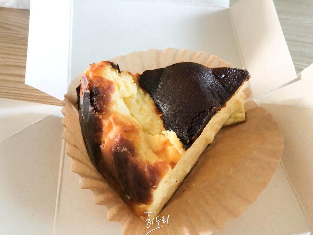 케이크 인생맛집! 울산 송정 디저트카페 '고로치' 홈메이드 단호박치즈케이크 추천 사진 13